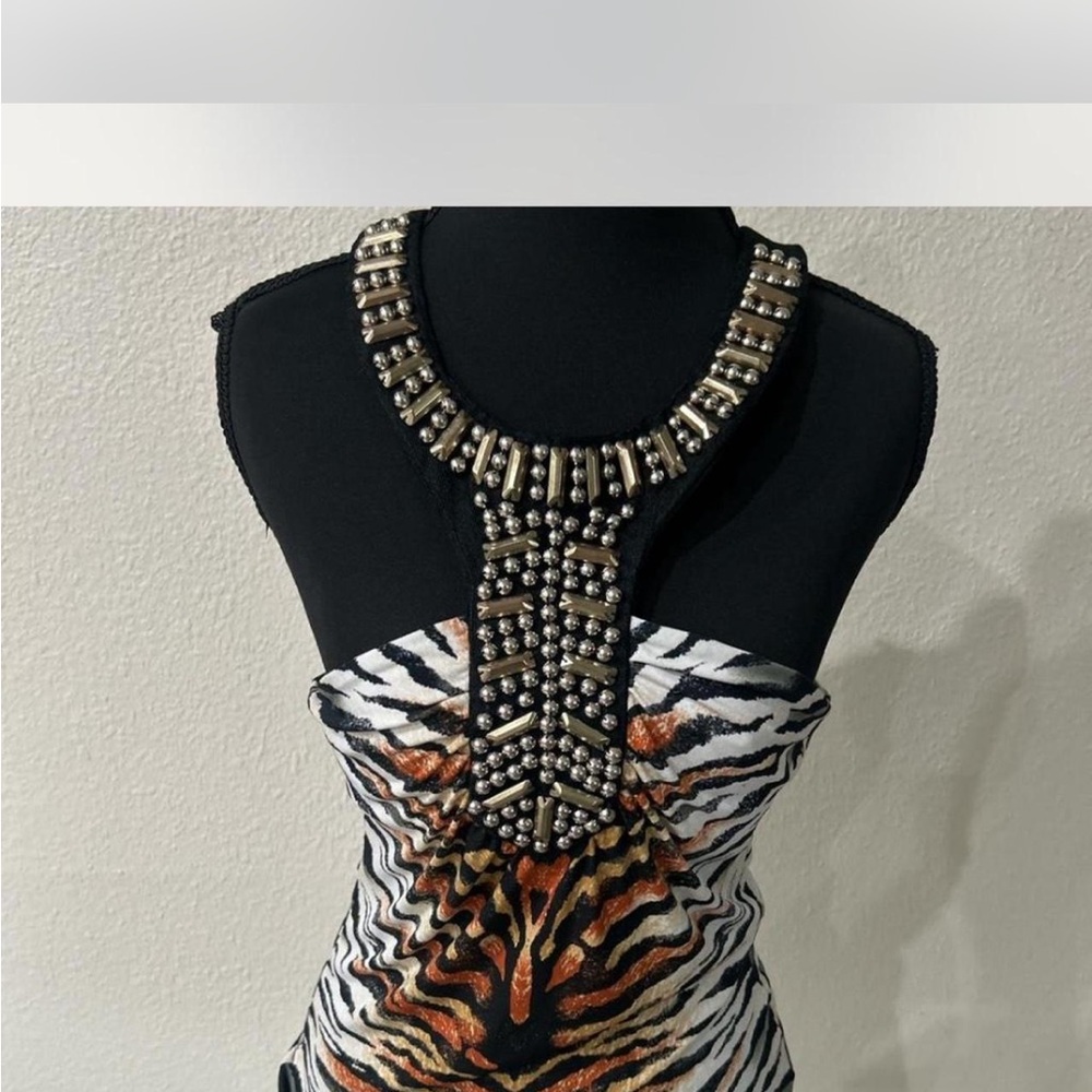 New 2b bebe wild tiger halter top